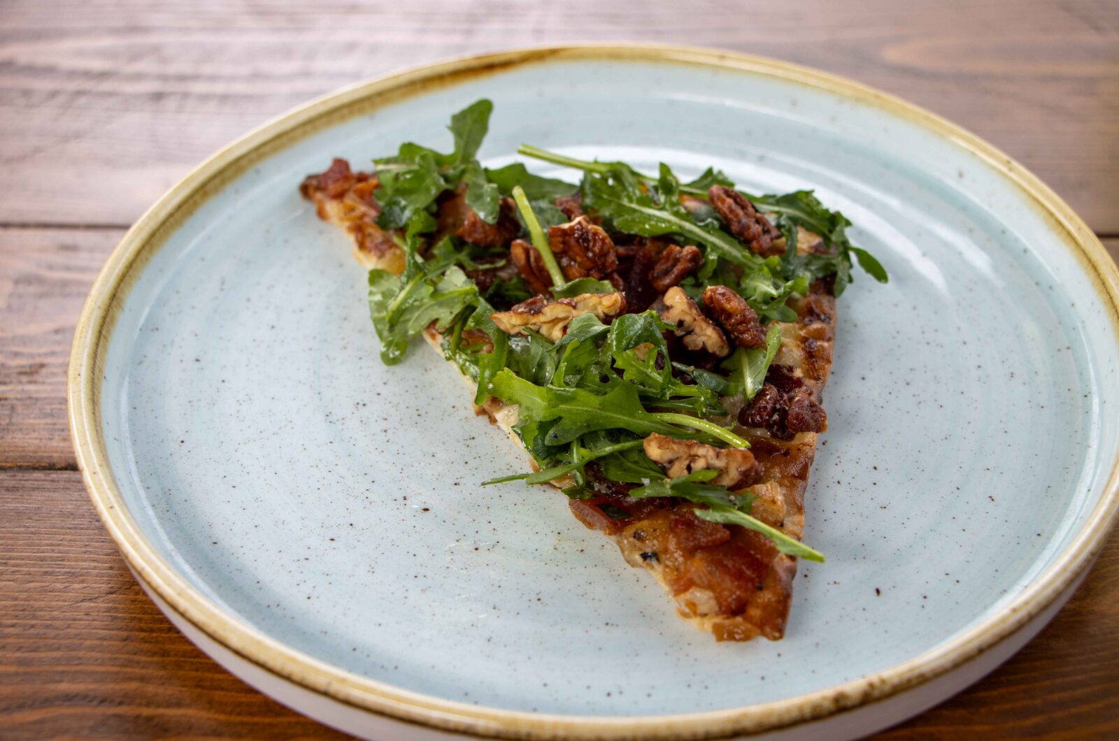 Smoked Bacon Flatbread with Parmesan Cream and Grilled Apples